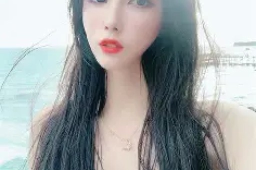 结婚几十年零绯闻看清何冰妻子是谁后才懂他为何不敢乱来 结婚几十年零绯闻看清何冰妻子是谁后才懂他为何不敢乱来