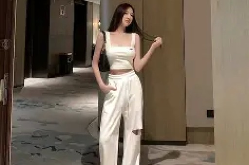 陈若琳也没想到退赛许久的全红婵如今因2个男人再次火出圈 陈若琳也没想到退赛许久的全红婵如今因2个男人再次火出圈